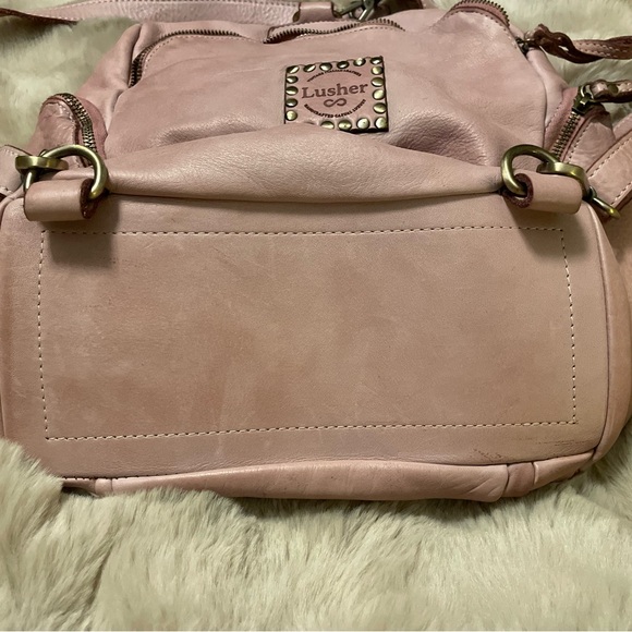 Lusher Women's Tan Leather Backpack - Picture 11 of 11